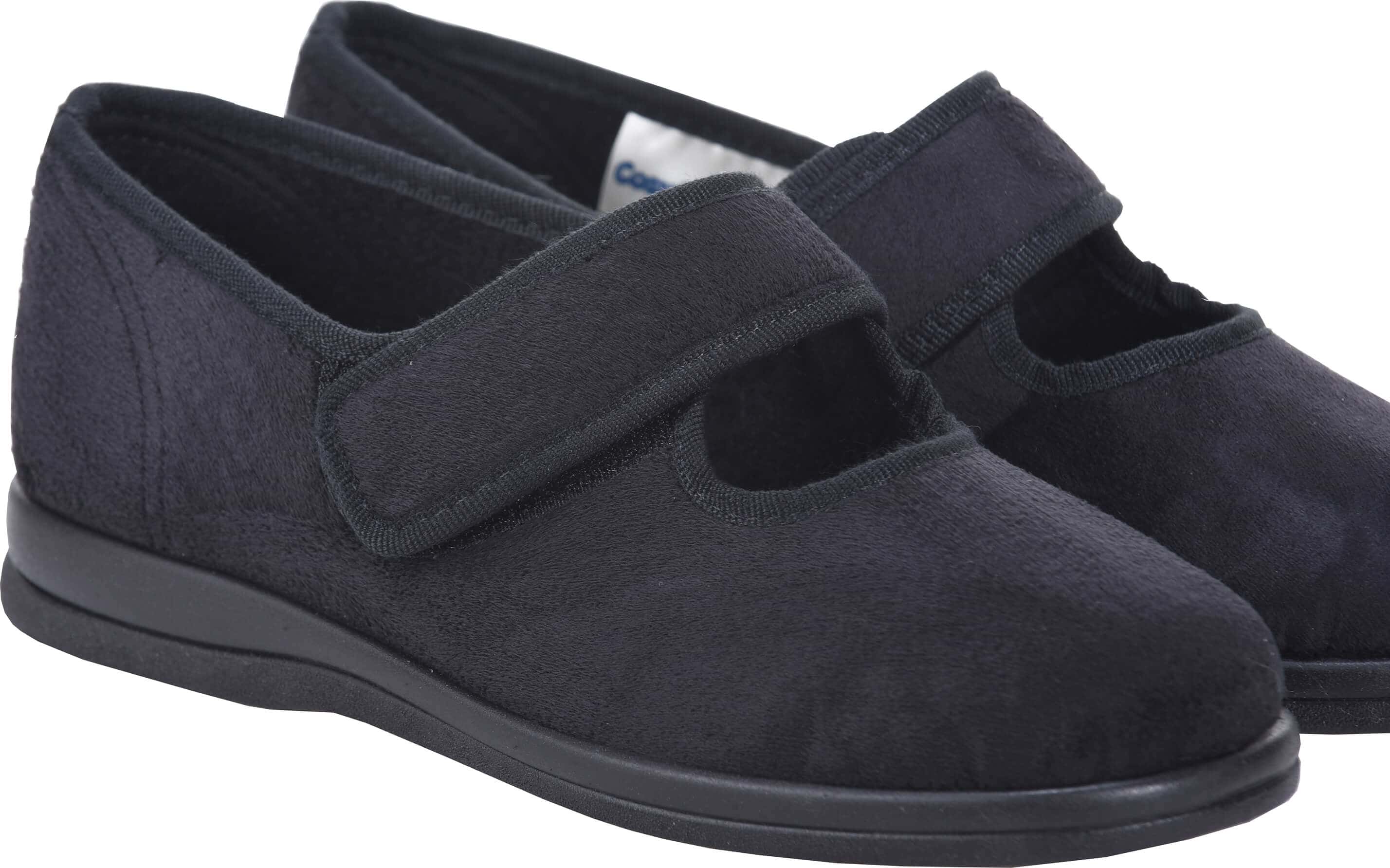 Premier supplier of Cosyfeet footwear in Ireland Premier supplier of Cosyfeet footwear in Ireland